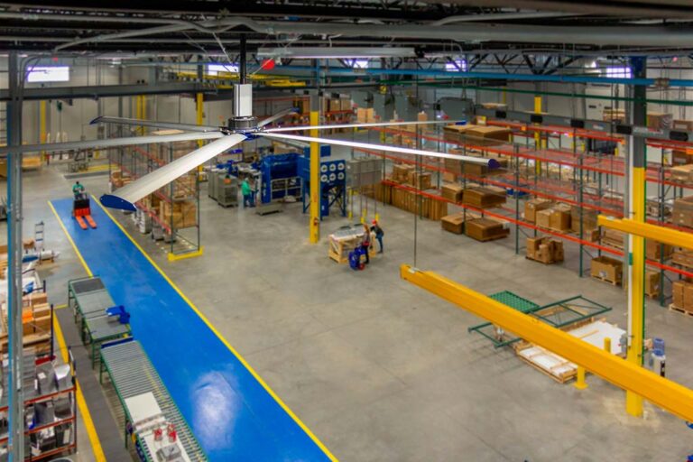 Extra-large-HVLS-fan-ideal-for-warehousing