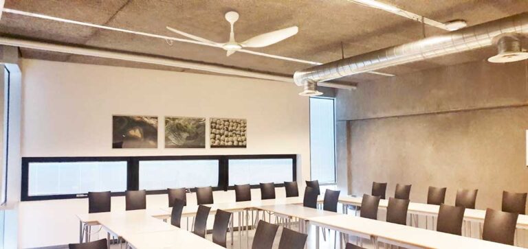 Small-ceiling-fan-with-remote-control-classroom